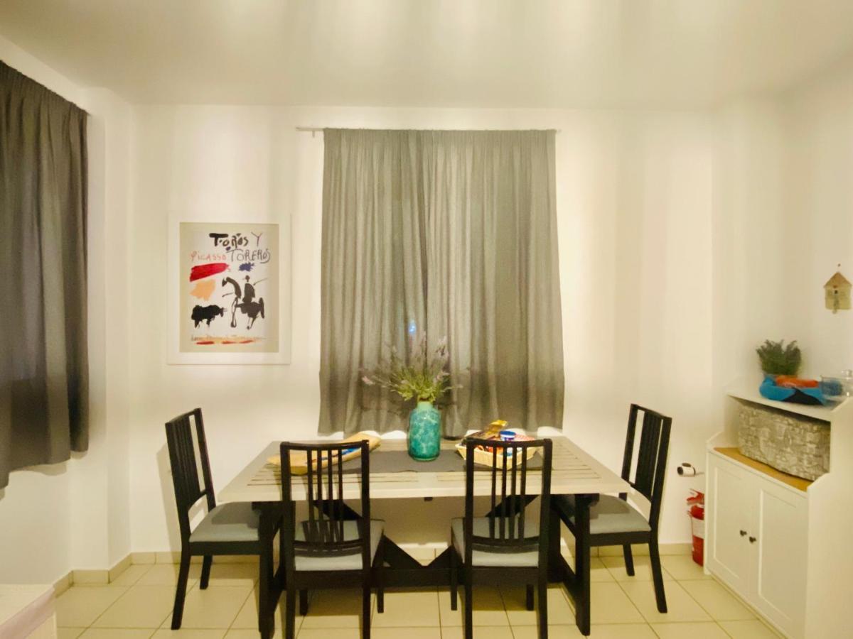 Gianna'S Apartment Central Aigio Cozy And Shining Extérieur photo