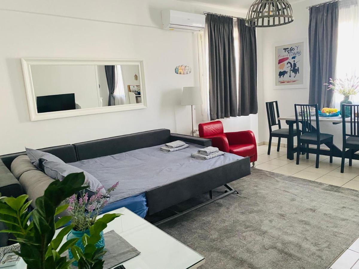 Gianna'S Apartment Central Aigio Cozy And Shining Extérieur photo