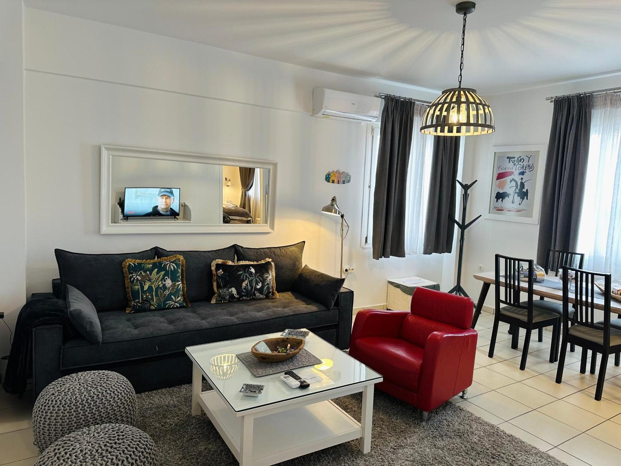 Gianna'S Apartment Central Aigio Cozy And Shining Extérieur photo
